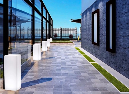 Светильник Колонна 30х180  питание от АКБ, RGB Светильник Колонна 30х180  питание от АКБ, RGB