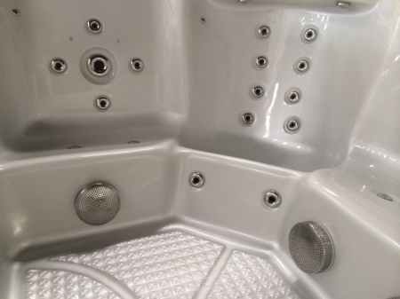 Гидромассажный бассейн Sunrans SR808